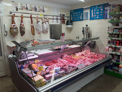 Alimentación María José / Carnicería elaboración propia. Supermercado Rural . ubicada en Arenys de Lledó / Arens de Lledó (Teruel)