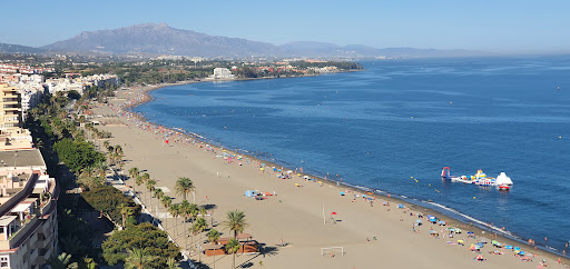 Playa de la Rada ubicada en Estepona (Málaga)