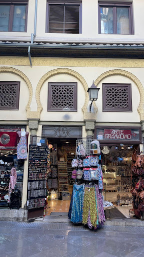 Alcaicería ubicada en Granada (Granada)