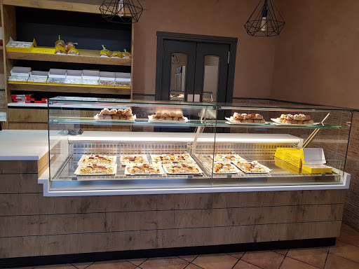 Pastelería Artesana El Harnero ubicada en Pedrajas de San Esteban (Valladolid)