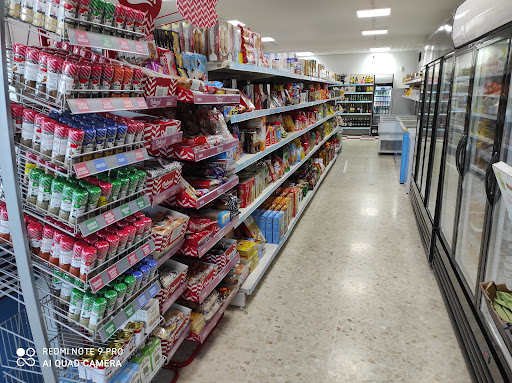 Supermercados Infer ubicada en Torrox (Málaga)