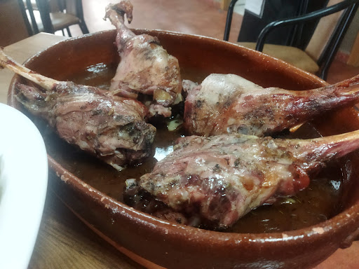 El nogal gastrobar ubicada en Casas del Monte (Cáceres)