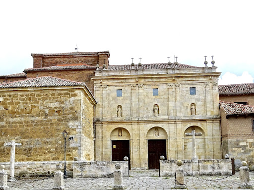 Monasterio de Santa Clara (Clarisas) ubicada en Carrión de los Condes (Palencia)