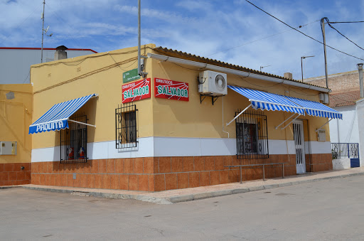 Embutidos Salvador ubicada en Los Almagros (Murcia)