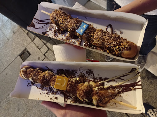 LA POLLERIA MÁS COMPLETA - GOFRE MIX ubicada en Madrid (Madrid)