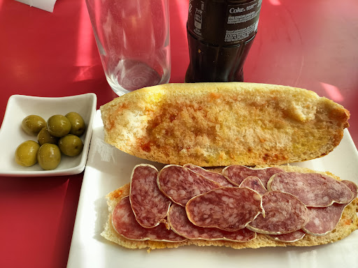 Pastisseria Llurba ubicada en Bellcaire d'Urgell (Lleida)