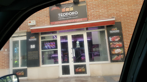 CARNICERÍA TEODORO *Artesanos de la Carne* ubicada en Valdepeñas (Ciudad Real)