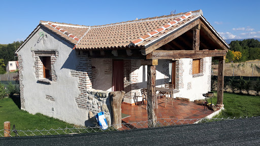 Casa Rural Cabaña Del Barrero ubicada en Cabañas de Polendos (Segovia)