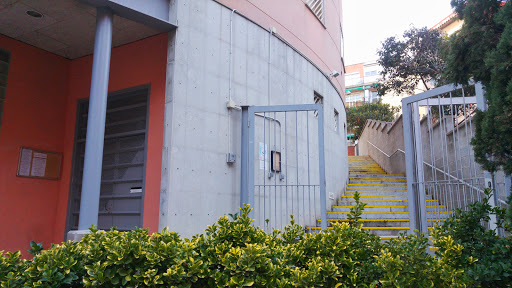 Parròquia Santa Maria Magdalena ubicada en Barcelona (Barcelona)