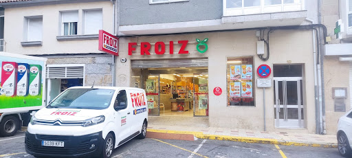 Supermercados Froiz ubicada en Celanova (Ourense)