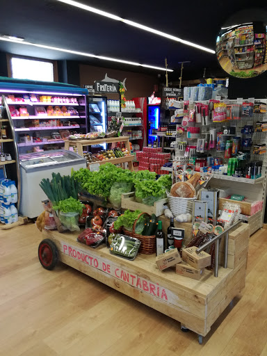 Super Marsalada Market ubicada en Loredo (Cantabria)