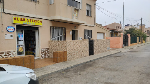 Alimentación Zapata ubicada en San Javier (Murcia)