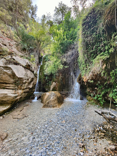 Cascada del río Santo o de Albuñuelas ubicada en Albuñuelas (Granada)