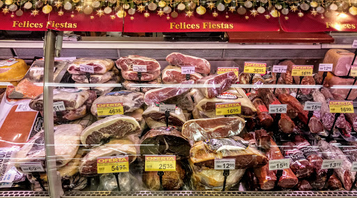 Lupa Supermercados ubicada en Los Corrales de Buelna (Cantabria)