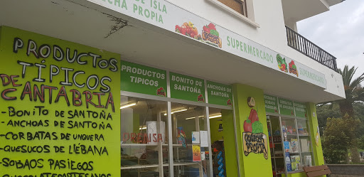 Supermecado ubicada en Arnuero (Cantabria)