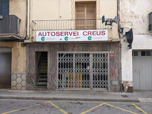 Supermercat Cal Creus ubicada en Monistrol de Montserrat (Barcelona)