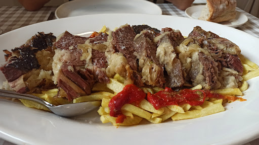 Taberna da Bouza ubicada en Ponteceso (A Coruña)