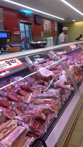 Supermercado Gadis ubicada en Ortigueira (A Coruña)