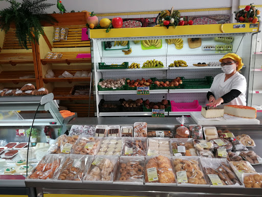 Carnicería Charcutería El Puente ubicada en Arona (Santa Cruz de Tenerife)