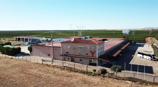 Bodegas Group Yllera ubicada en Rueda (Valladolid)