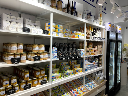 Frinsa La Conservera Market ubicada en Málaga (Málaga)