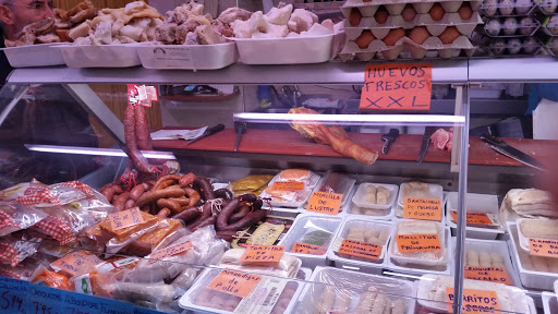 Carnicería Charcutería Los Cleos ubicada en Granada (Granada)