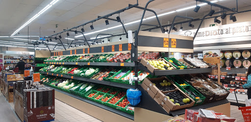 Supermercados Dia ubicada en Cuéllar (Segovia)