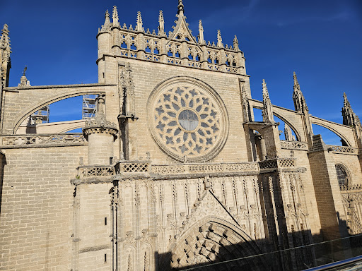 Puerta Catedral Suites ubicada en Seville (Sevilla)