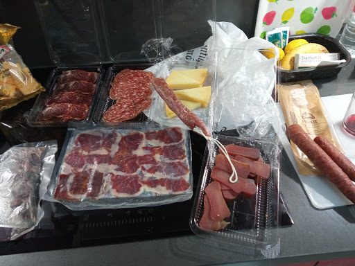 La boutique del jamón ubicada en Ceuta ()