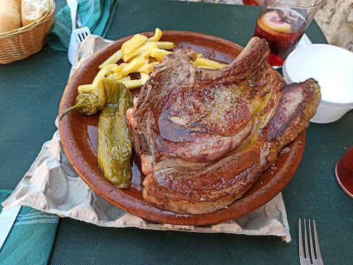 Olegario's Tabernen ubicada en Sebúlcor (Segovia)