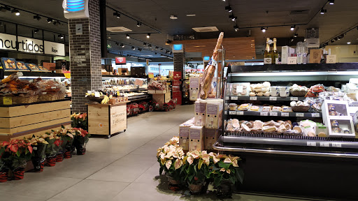 Carrefour Market ubicada en Valladolid (Valladolid)