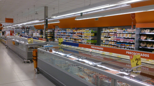 Supermercat Consum ubicada en Onil (Alicante)