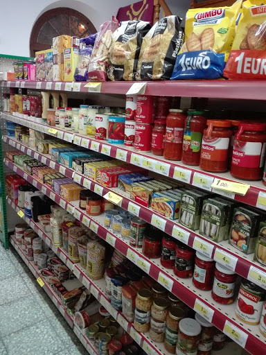 Supermercado Coviran El Crucero ubicada en Bárcena de Cicero (Cantabria)