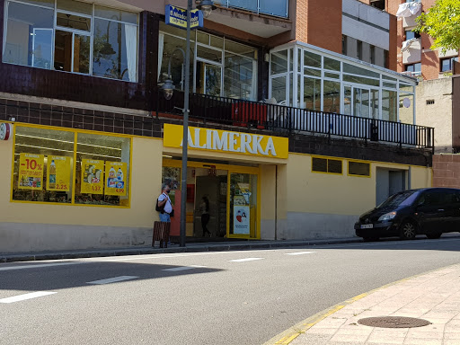 Supermercados Alimerka ubicada en Candás (Asturias)