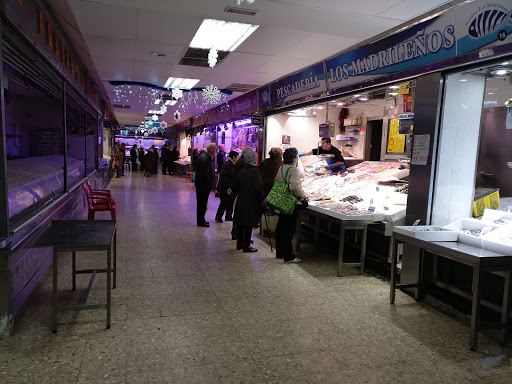 Market Las Aguilas Aluche ubicada en Madrid (Madrid)