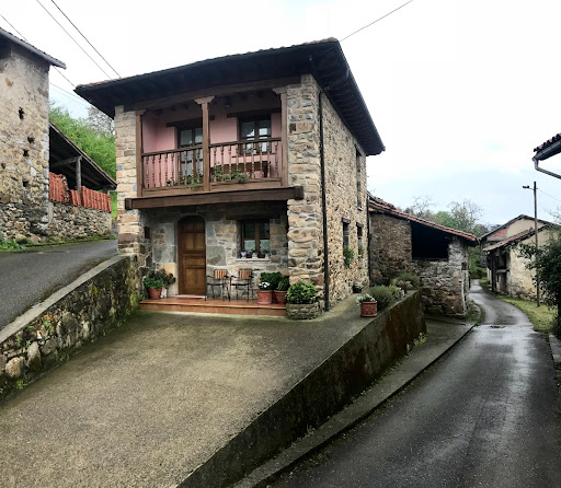 Rural El Cantu ubicada en Melarde (Asturias)