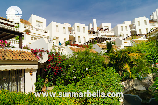 White Pearl Beach ubicada en Marbella (Málaga)