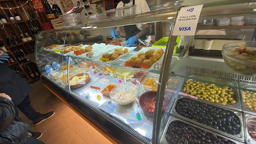 l'Oliveta Delicatessen ubicada en Valencia (Valencia)