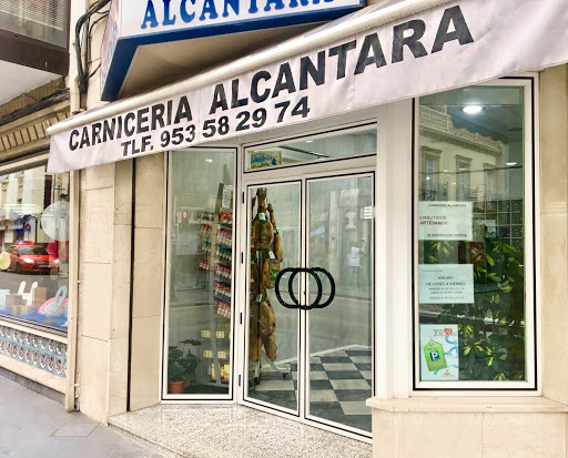 Carnicería Alcántara ubicada en Alcalá la Real (Jaén)