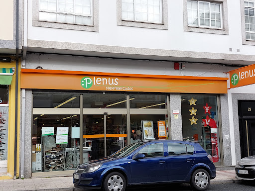 PLENUS SUPERMERCADOS ubicada en Monterroso (Lugo)