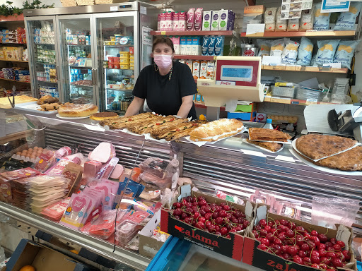 Supermercados COVIRAN Autoservicio Rita ubicada en O Pindo (A Coruña)