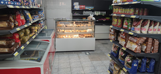 Udaco supermercado ubicada en San Clemente (Cuenca)