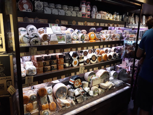 La Tiendina del Asturiano ubicada en Granada (Granada)