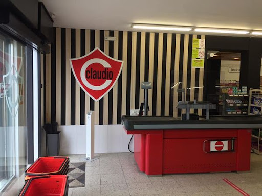 Supermercado Claudio ubicada en Gondomar (Pontevedra)