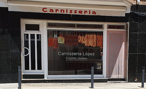 Carnissers Artesans López ubicada en La Ràpita (Tarragona)