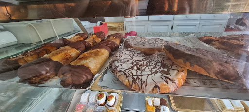 PANADERÍA JOAQUÍN CRUZ ubicada en Calahonda (Granada)