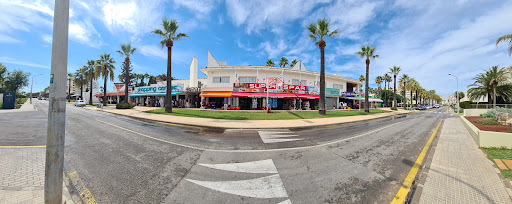 Spar Supermarkt ubicada en Sa Coma (Islas Baleares)