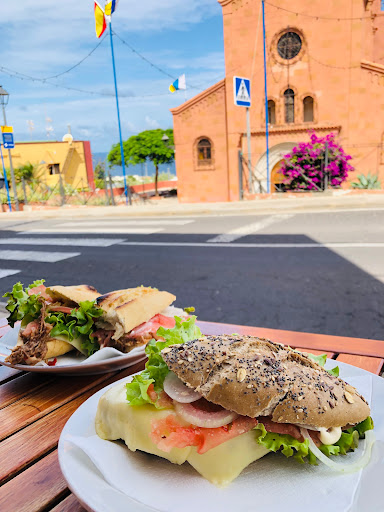 Boutique del pan La Tahona ubicada en Punta del Hidalgo (Santa Cruz de Tenerife)