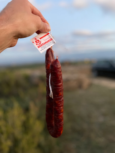 Carnicería y embutidos Santamaría ubicada en San Millán de la Cogolla (La Rioja)