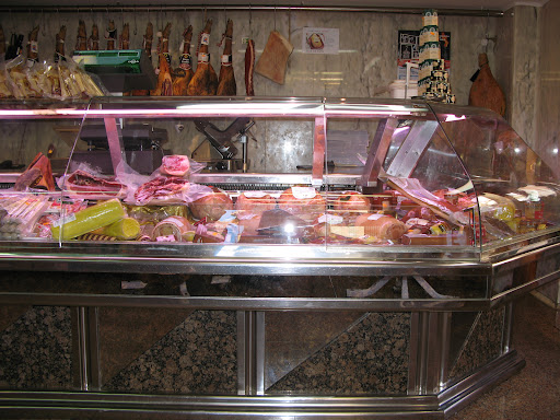 Charcutería DINA ubicada en Calatayud (Zaragoza)